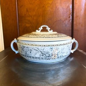 Vegetable dish: ironwear Johnson Bros Old Lace